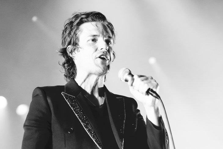 Выступил впервые. Выступил впервые. Выступил впервые. Дирижер большого театра. Цифровое общество.